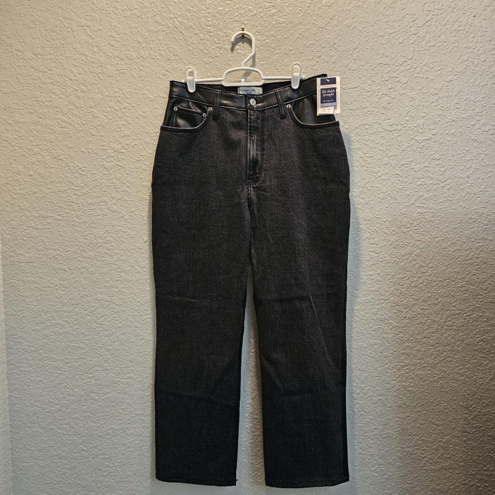 Abercrombie & Fitch Womens‎ 12s Ankle Straight Ultra High Rise Mixed Fabric Jean